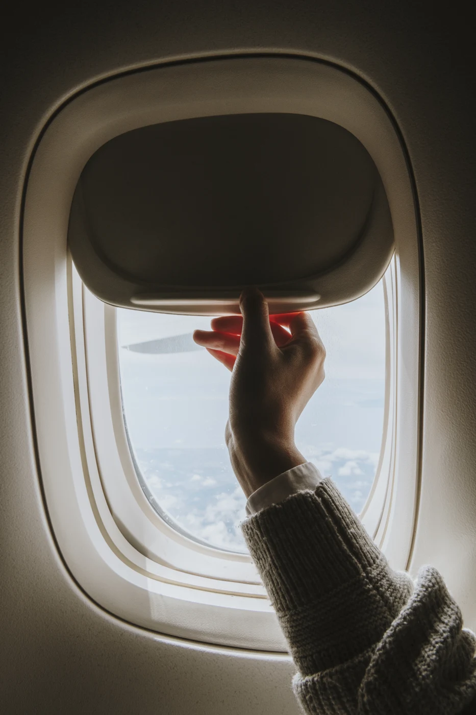 Vue depuis le hublot d’un avion pendant le vol vers Mérida